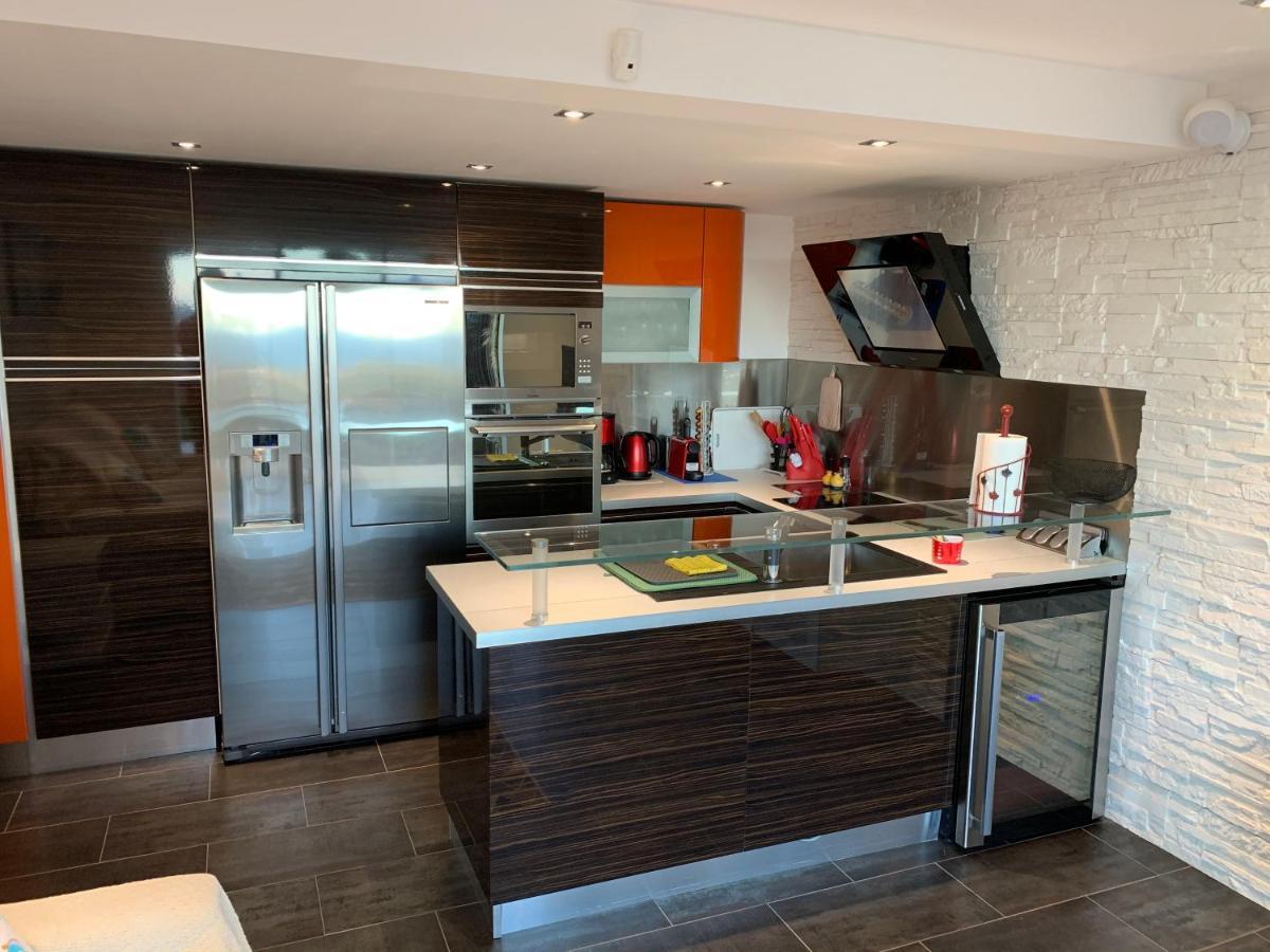 Grand Duc Apartment มองเดอลิเยอลานาปูล ภายนอก รูปภาพ